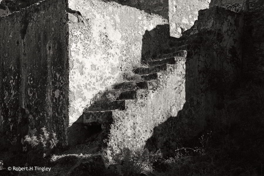 Ghost City Stairs 818 MC